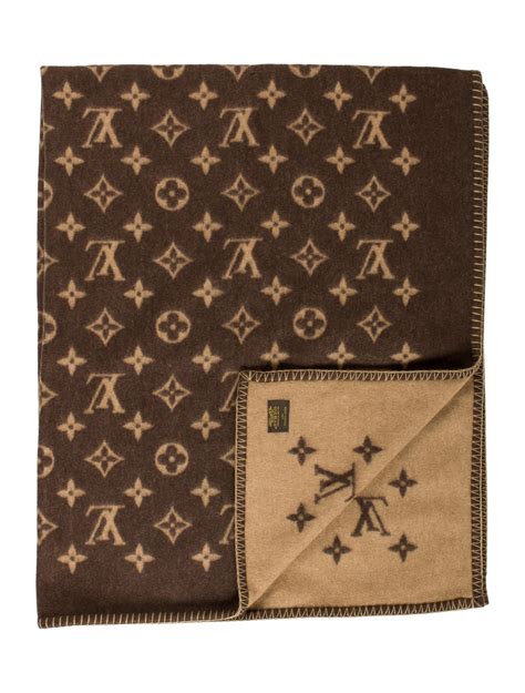 louis vuitton blanket|louis vuitton blanket and pillow.